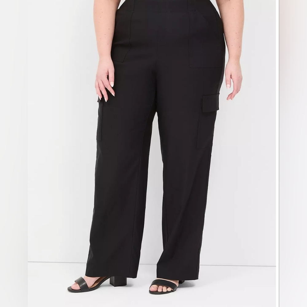 4-Season Pull-On Straight Cargo Pant-Size 22W